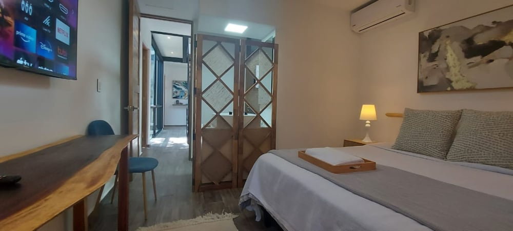 Фото Increíble Townhouse con piscina privada