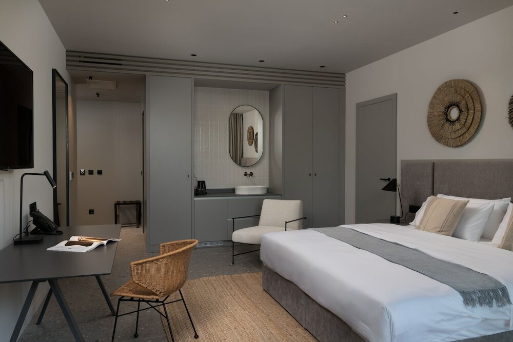 Фото La Vista Suites