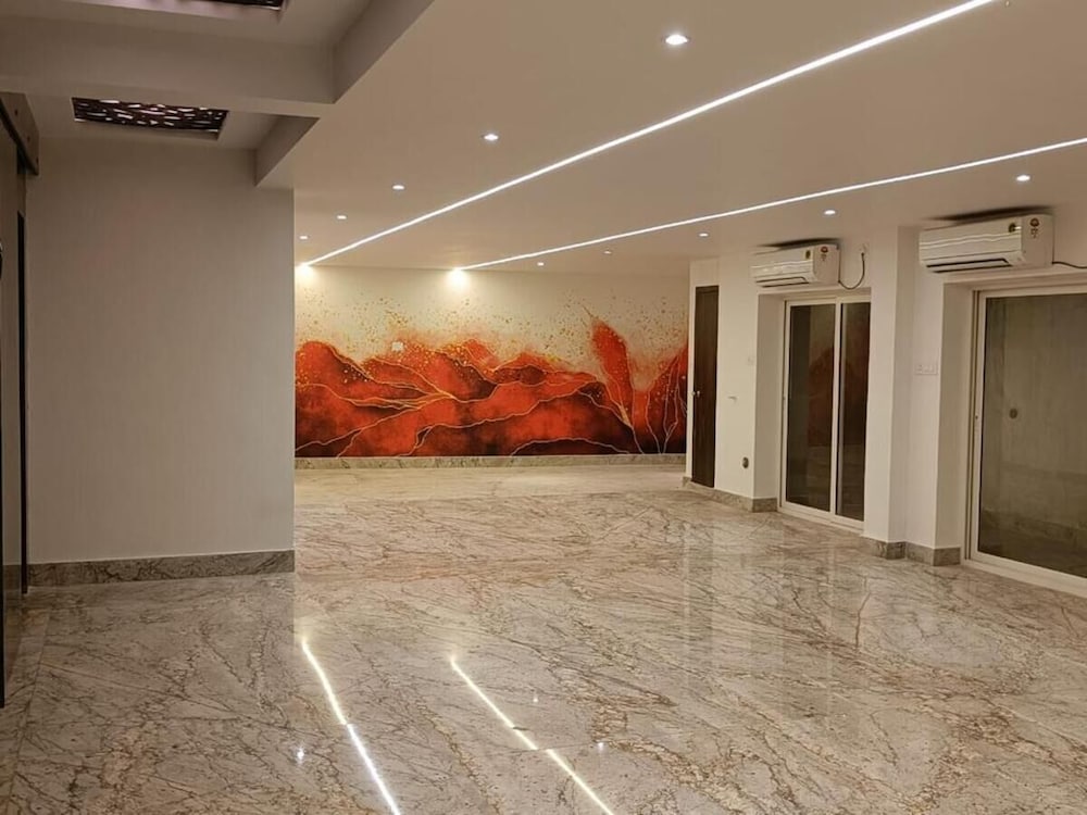 Фото Hotel Sheldon Inn