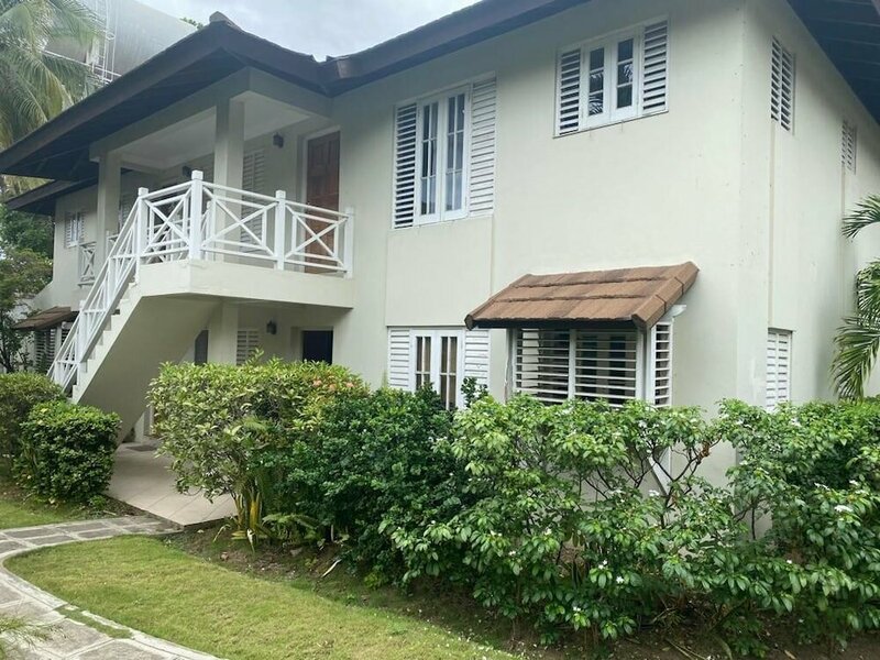 Гостиница Finest Accommodation Renfrew Place в Кингстоне