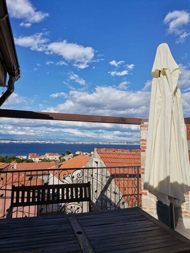 Гостиница Cheerful 2-bedroom Holiday House Illuminosa в Преко