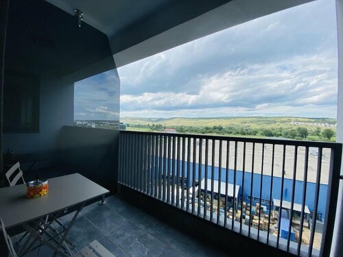 Гостиница Deluxe Apartment with Balcony & Parking в Клуж-Напоке