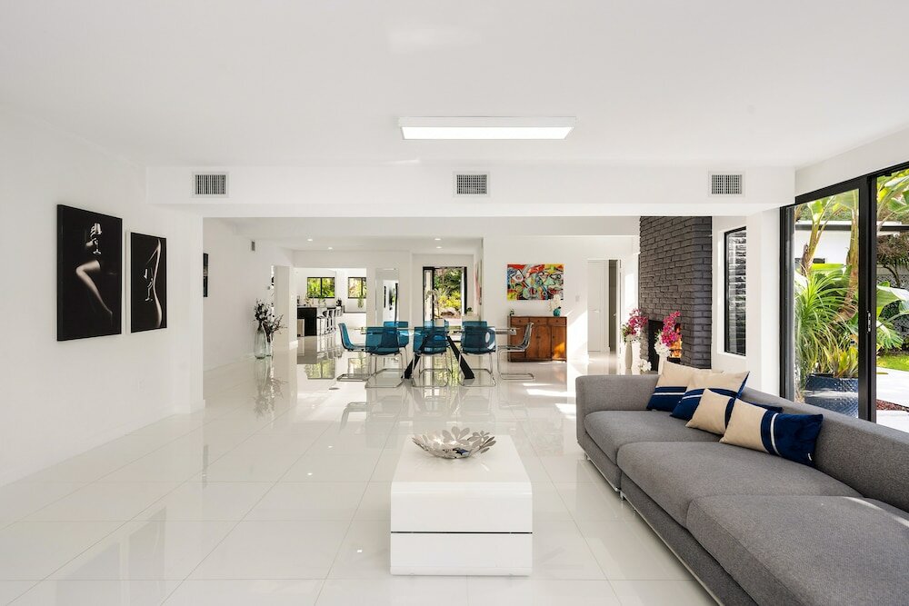 Фото Spacious Brand New 3bd Family House