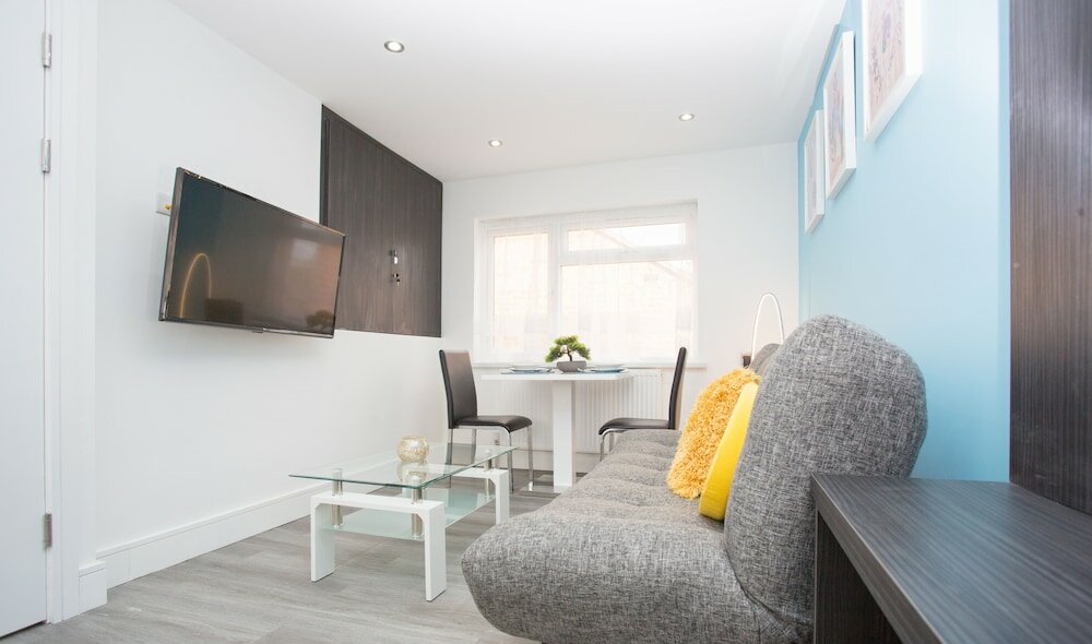 Фото Heathrow Windsor Studios and Rooms