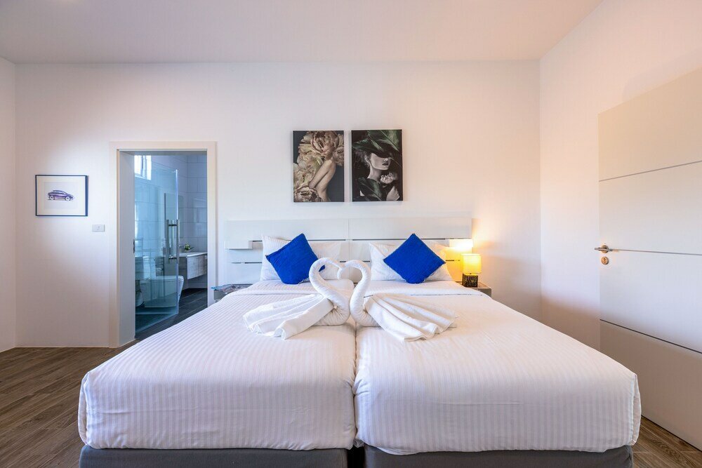 Фото Modern 3 bedroom Pool Villa Pg19