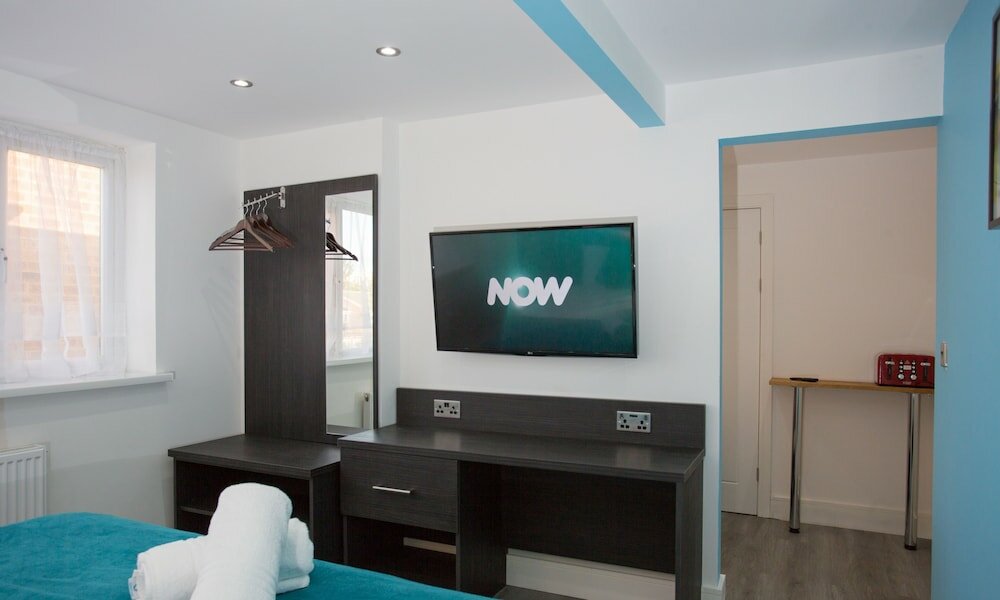 Фото Heathrow Windsor Studios and Rooms