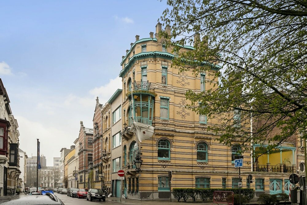 Фото отеля 1