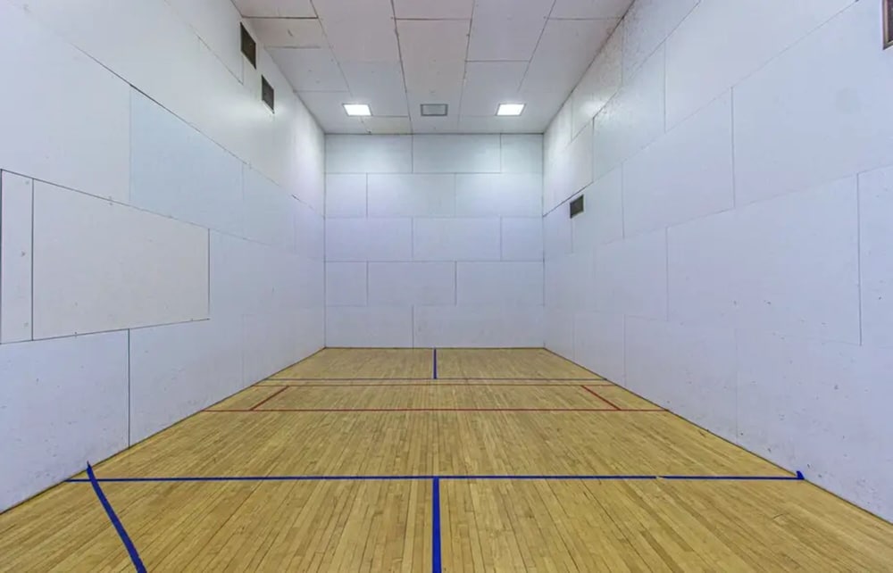 Фото 1br Oceanfront condo with Pool & Balcony