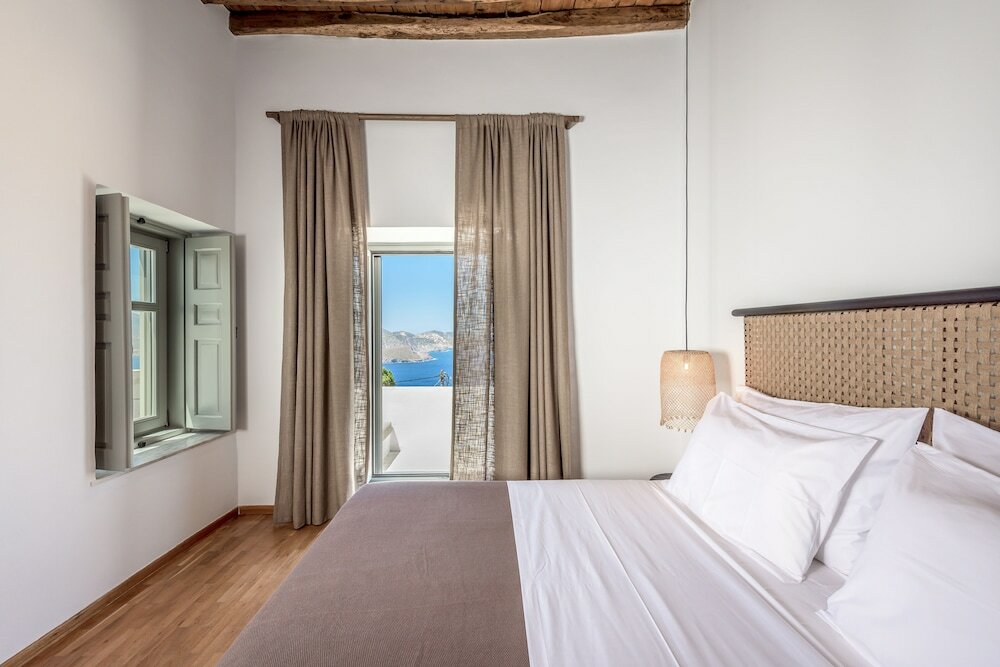 Фото Sunset Plaka