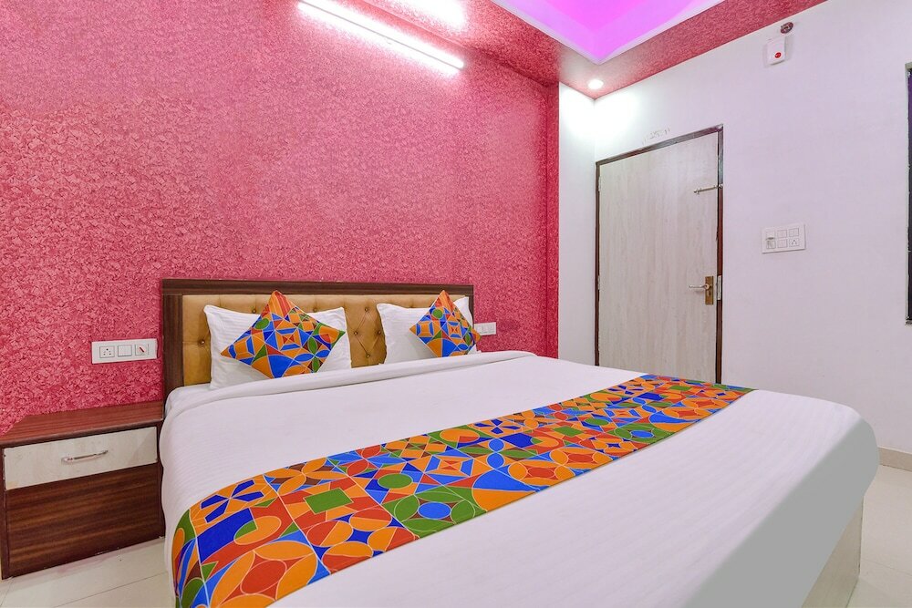 Фото Fabhotel The Lotus