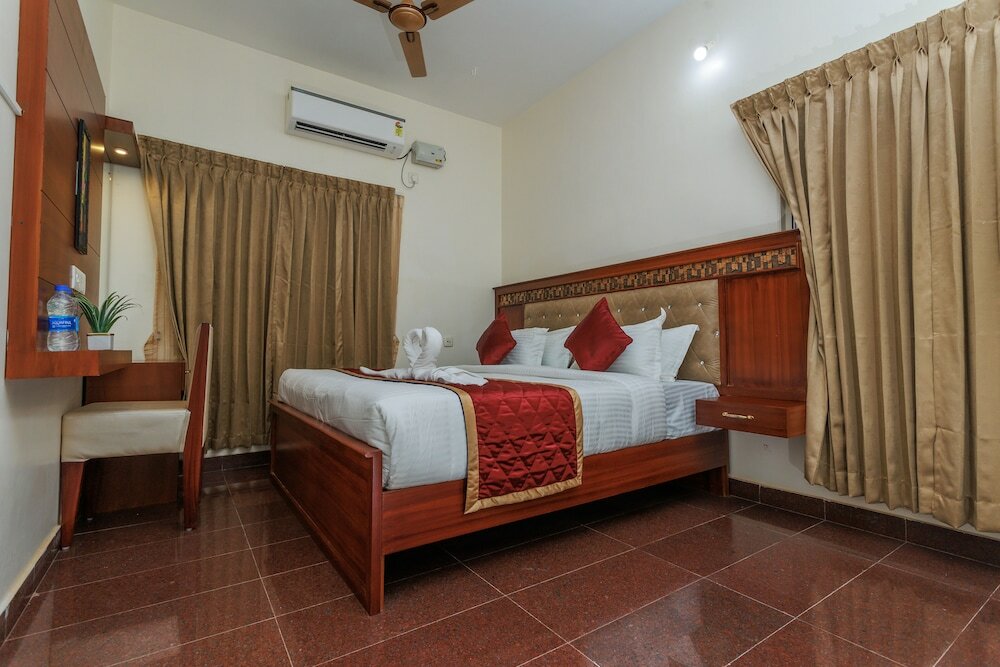 Фото Hotel Bluemoon