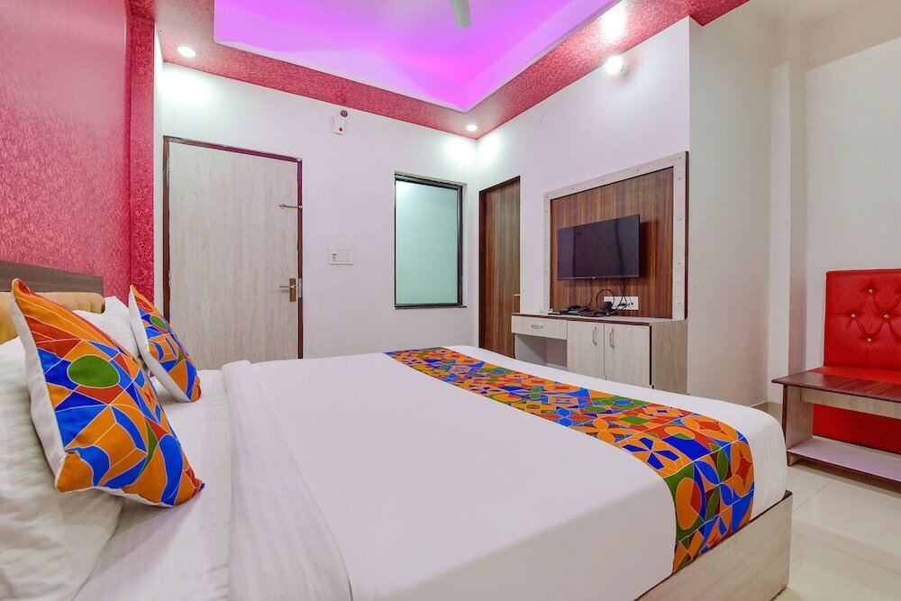 Фото Fabhotel The Lotus