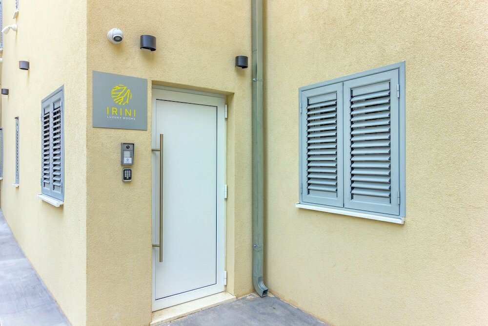 Фото Irini Luxury Rooms