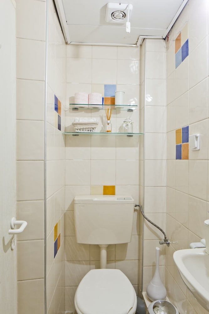 Фото Stylish flat at Rothschild boulevard