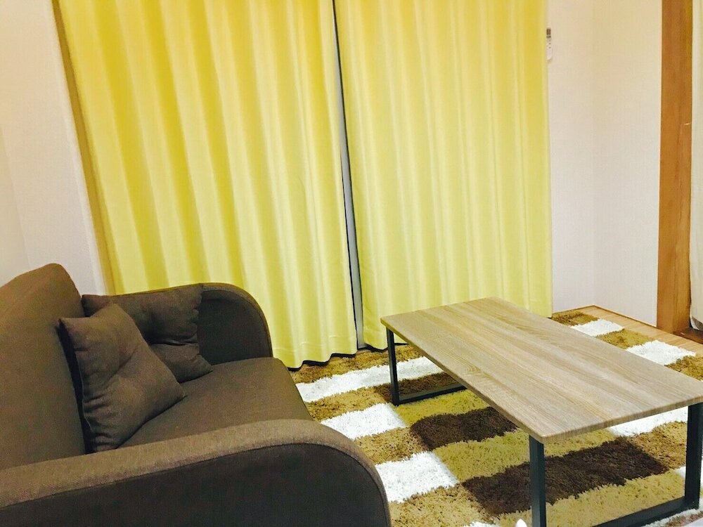 Фото Local Nishijin Apartment