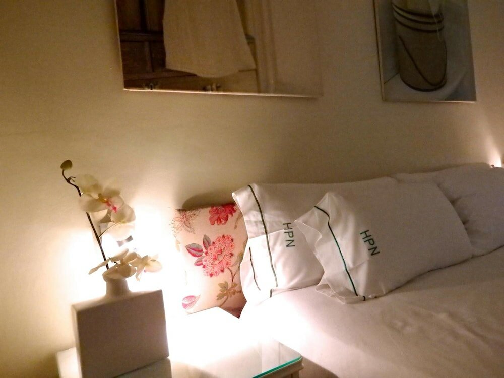 Фото Hostal B&b Poblenou