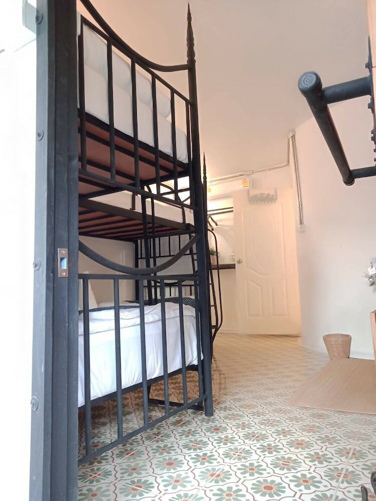 Фото Uncle Hostel