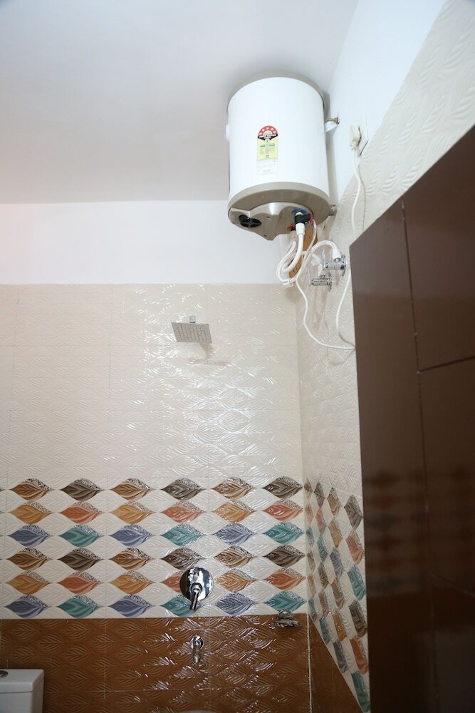 Фото Hotel Yog Tapovan