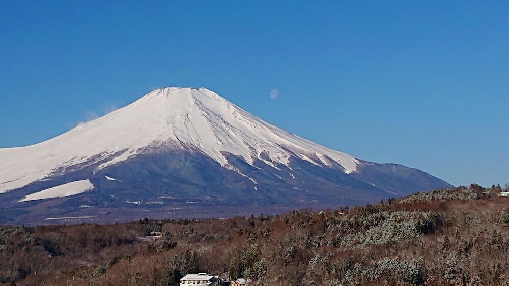 Фото Rokumeikan Hills