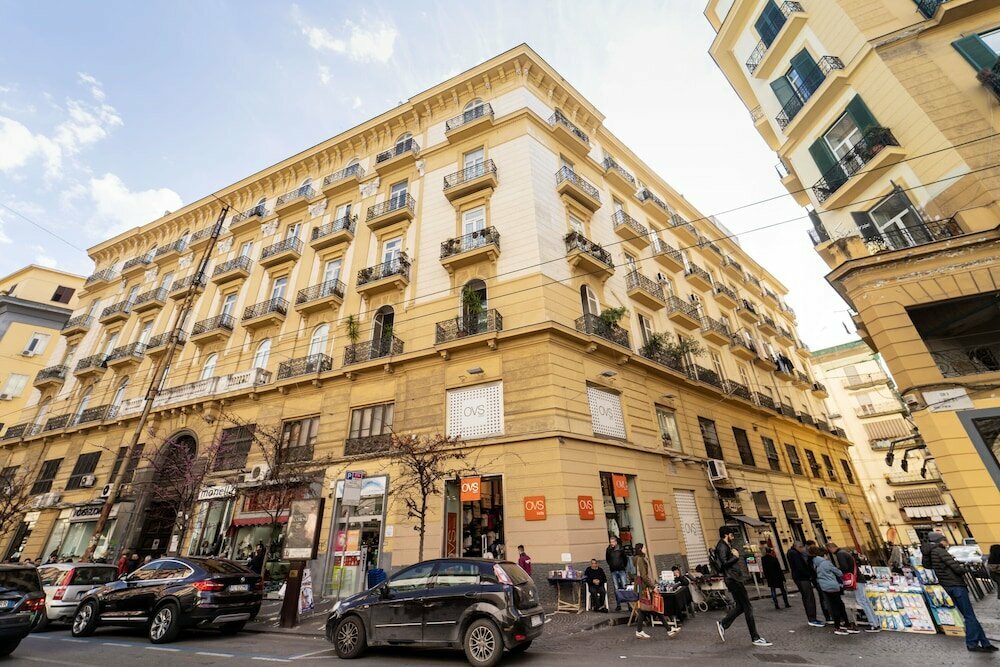 Hotel Royal Art H Spaccanapoli, Naples, photo