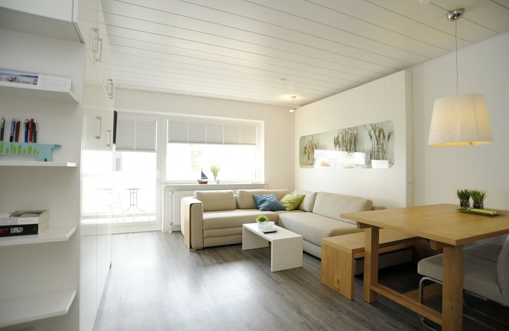 Фото Wohnung Heinrichstraße 8