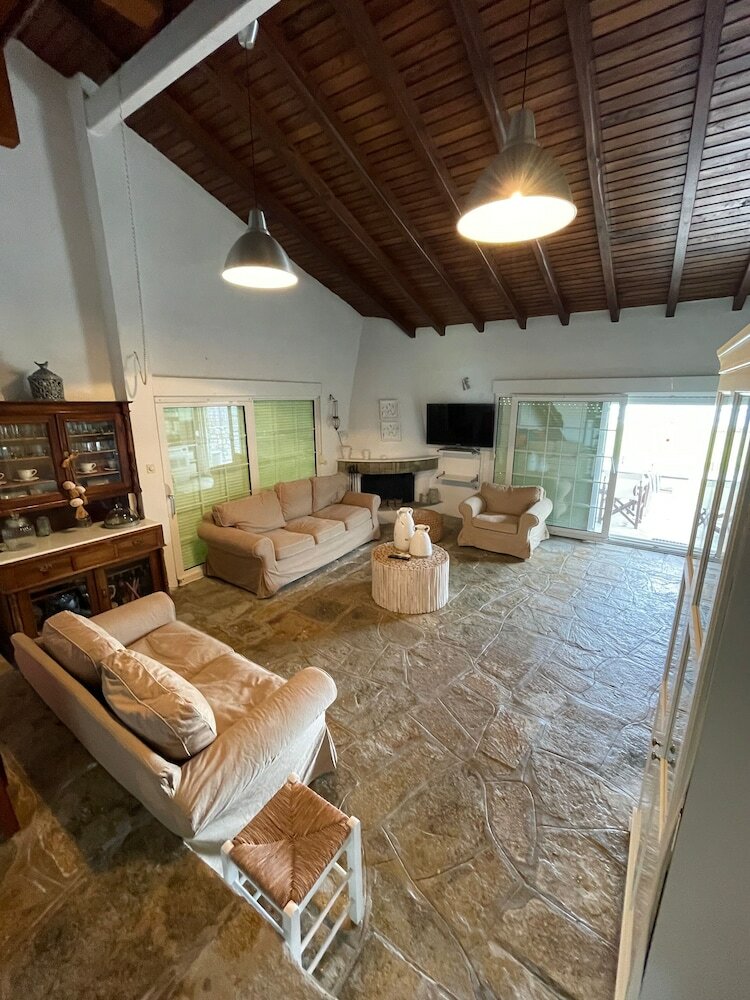 Фото Luxury Villas in Ktima Gerostathi