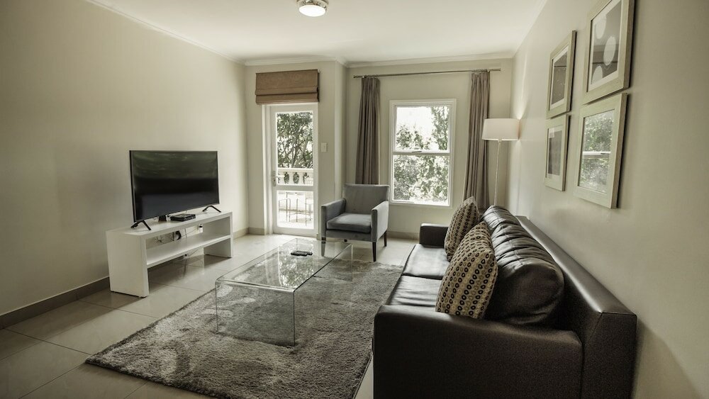 Фото Sandton Executive Suites Villa VIA