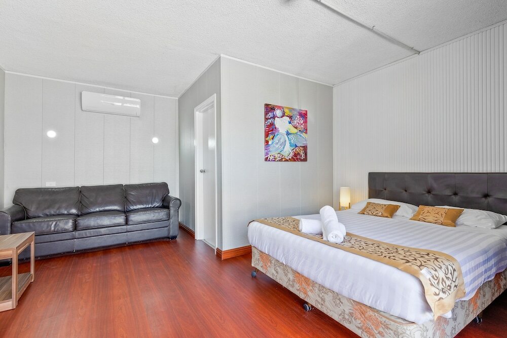 Фото Albion Hotel Motel