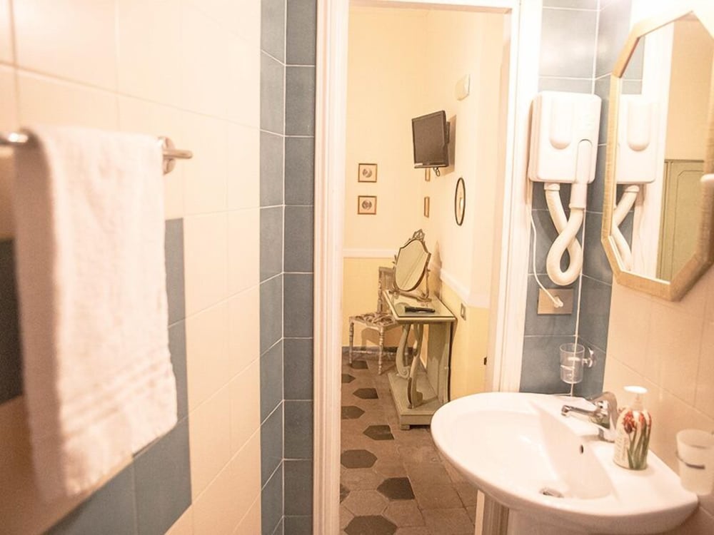 Фото Residenza Maritti Classic Rooms