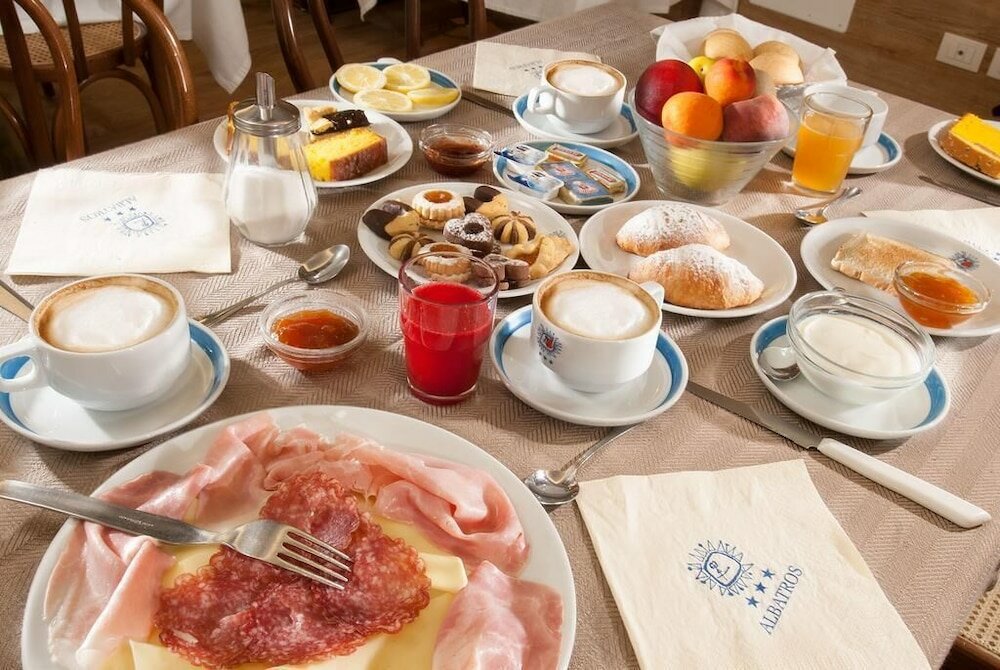 Фото Hotel Albatros