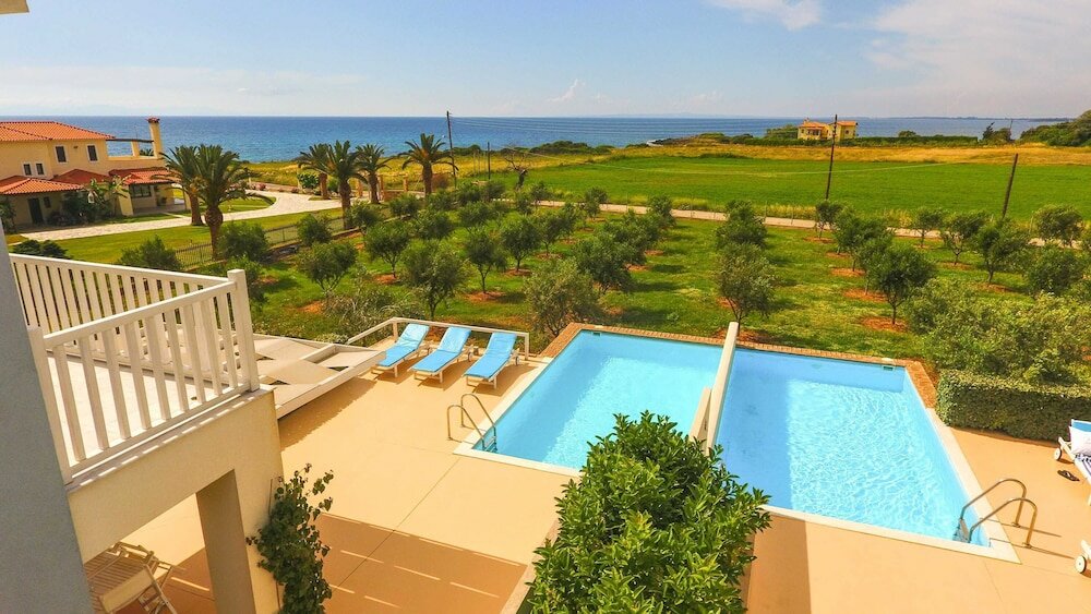 Фото Betty's Villas