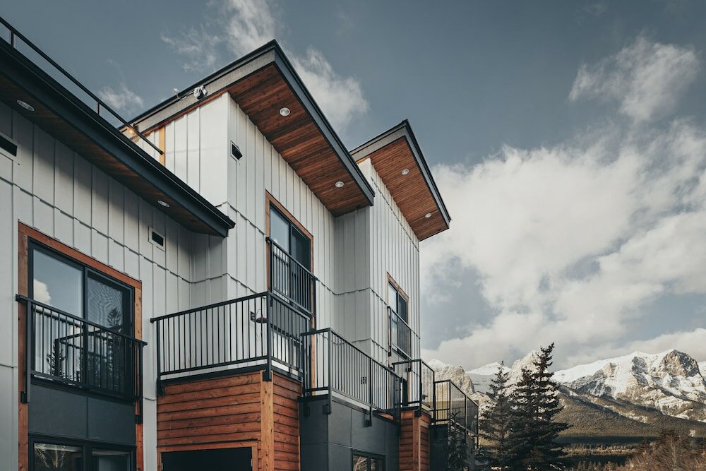Фото Basecamp Suites Canmore