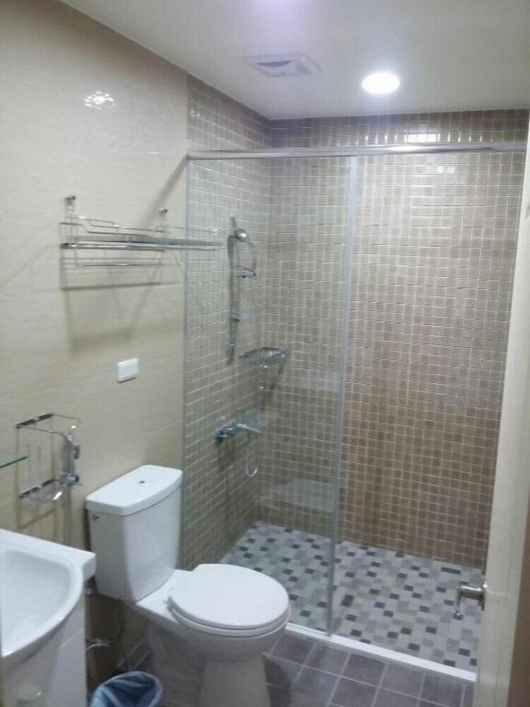 Фото Fuga Royal Hall Homestay