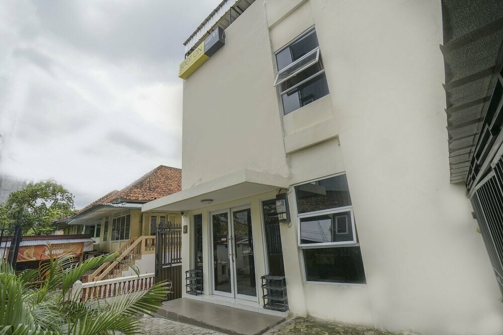 Hotel Spot On 2246 Kost 97 Syariah, Palembang, photo