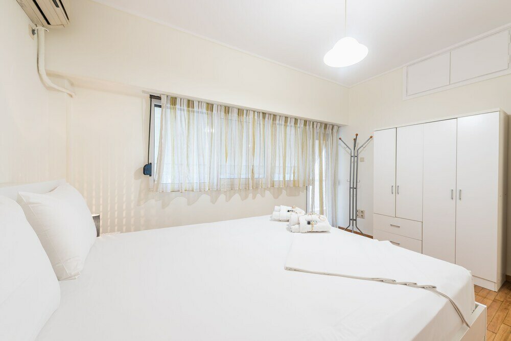 Фото Spacious Holiday Family Home by Cloudkeys