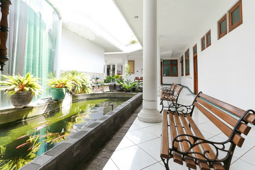 Фото RedDoorz Syariah near Alun Alun Magelang