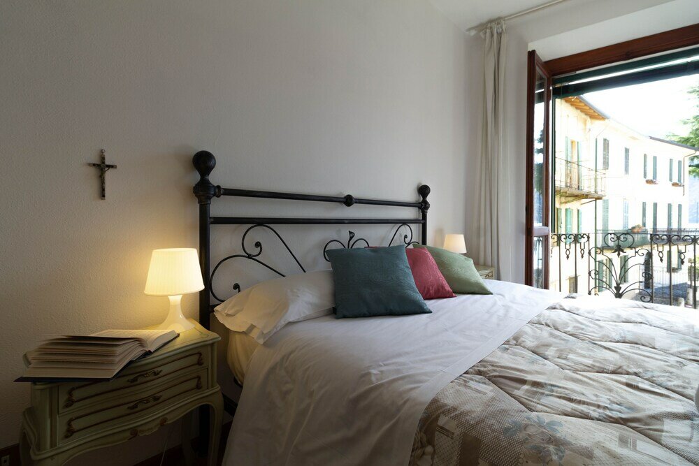 Фото Mamma Ciccia Holiday Home - Lake Front Apartment