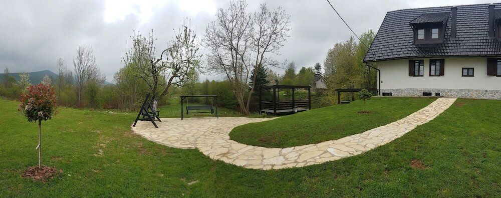 Фото Plitvice Falls Cottage