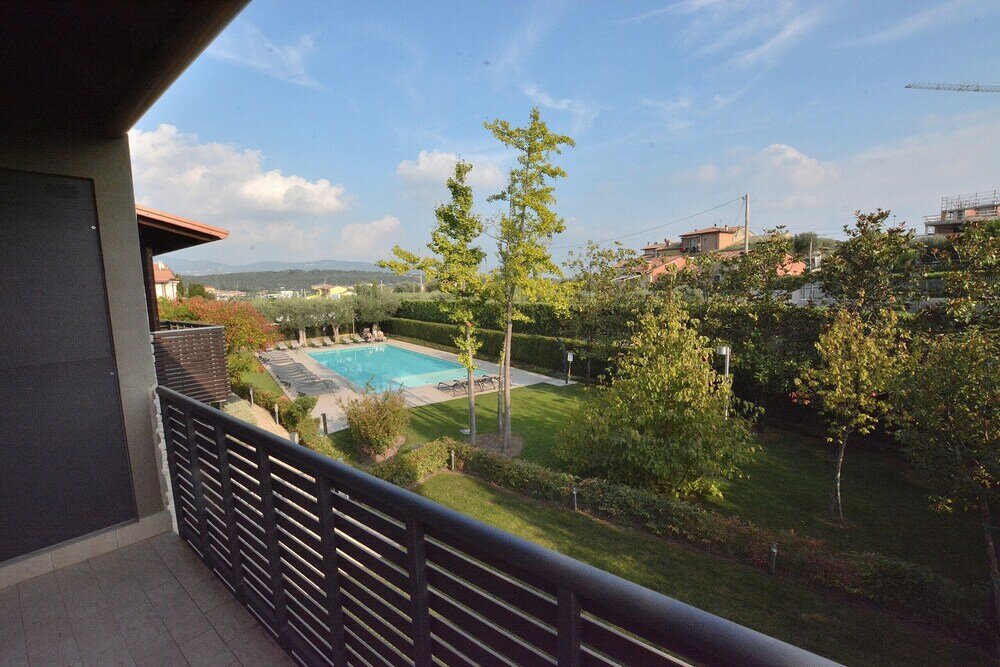 Фото Apartment Berengario With Pool