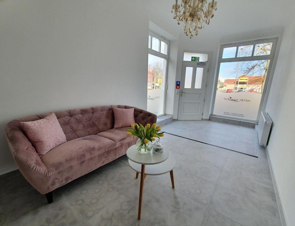 Фото Hotel Hanseat Stralsund