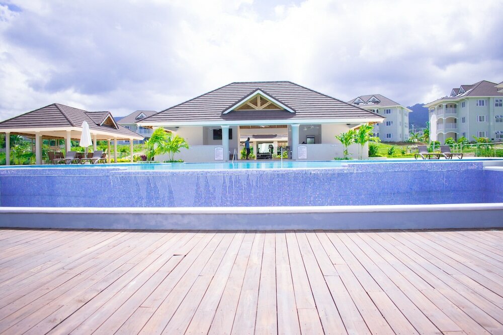 Фото Richmond Villa Rental Management