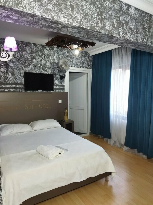 Гостиница Zirkon Suit Hotel в Аташехире