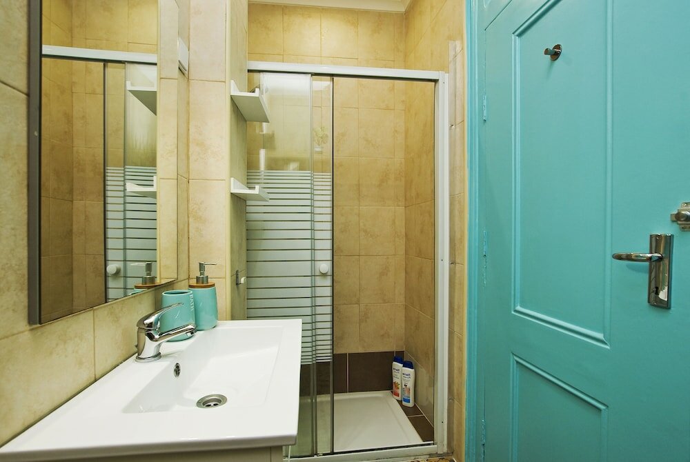 Фото C&o Guest House Alcântara-Lisbon