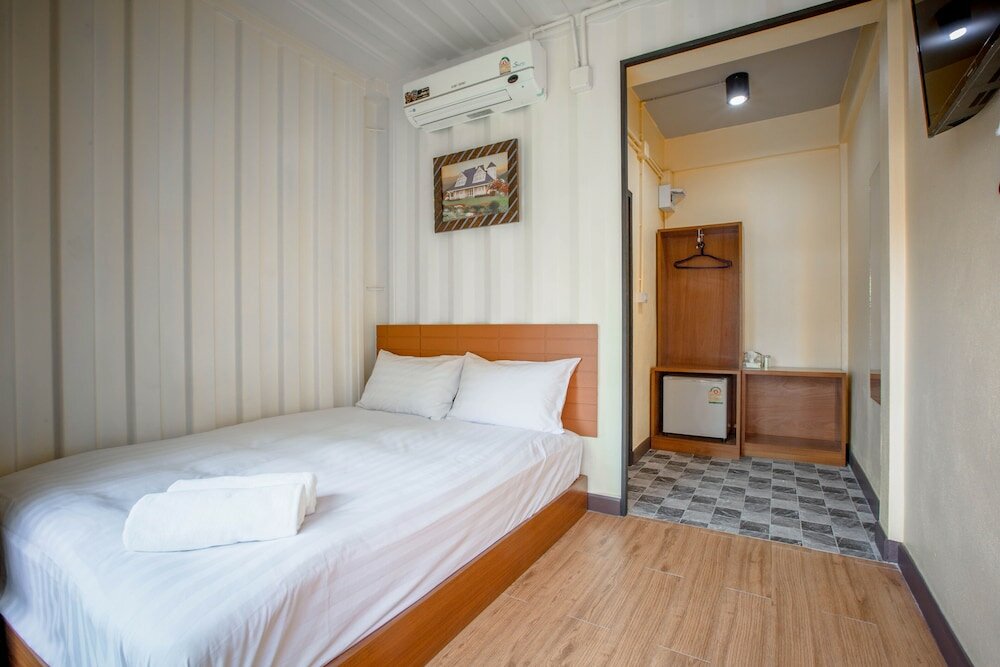 Фото Tuscany Land Resort Donmuang