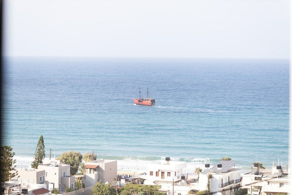 Фото Minois Boutique Hotel 