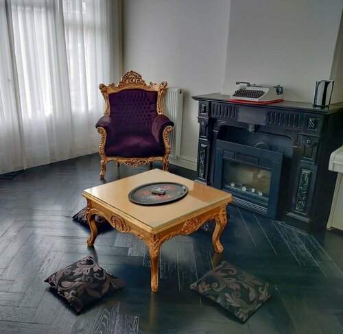 Гостиница Dina-Perla Lodges: shared home hotel in museum district в Амстердаме