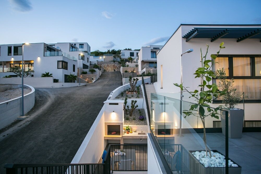 Фото The Olive Exclusive holiday home