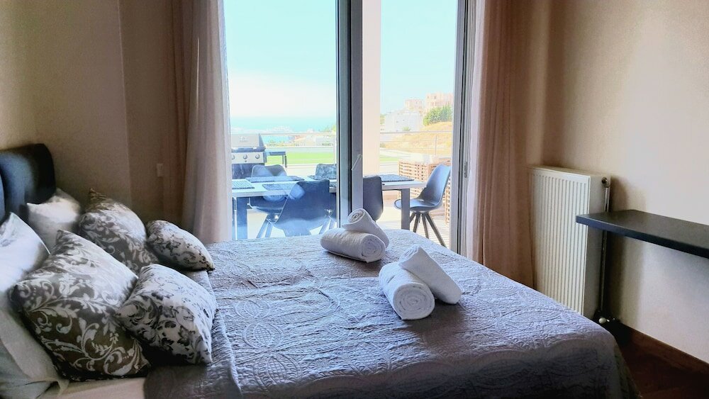 Фото Luxurious Brand New Flat Sea View