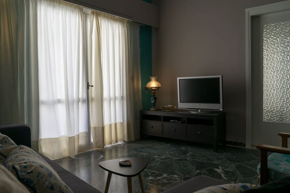 Фото Cozy Flat Kika's Heraklion City Central