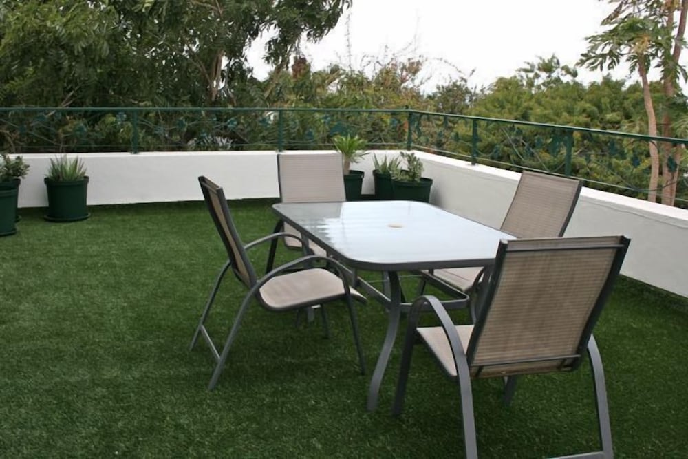 Фото The Grange Guest House